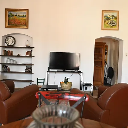 Apartment Tessya - Central, Mer A 150m, Spacieux - By Tgb